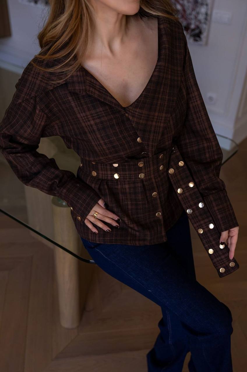 KD7019_tops_black_oversized collar (10).jpg