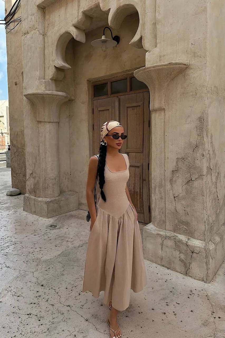 eyo4750_dress_tan_backless (5).jpg