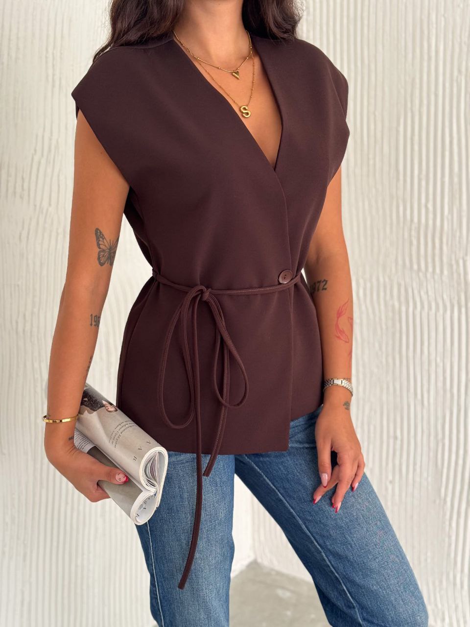 mse6858_vest_black_wrap (17).jpg