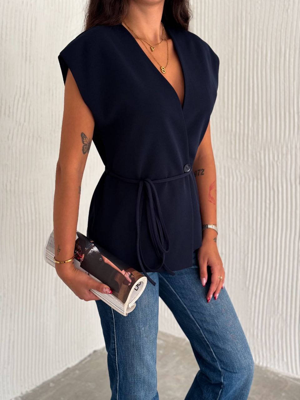 mse6858_vest_black_wrap (22).jpg