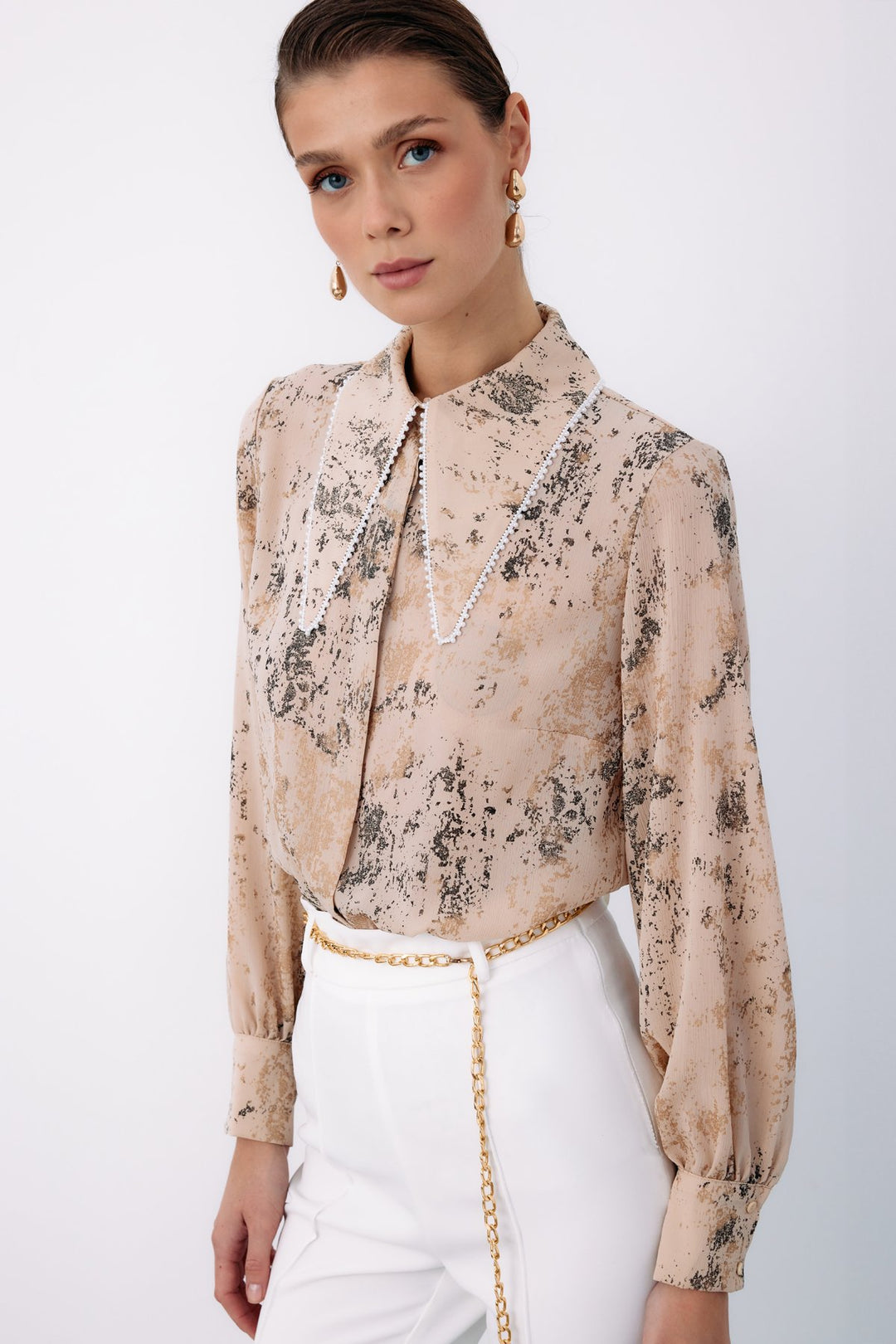 stn2514_blouse_silver_dagger-collar (10).jpg