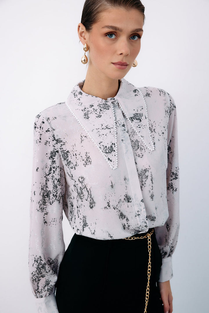 stn2514_blouse_silver_dagger-collar (11).jpg